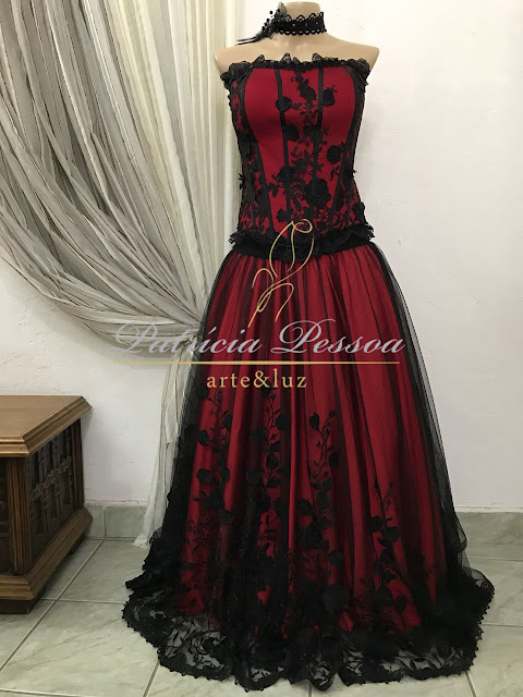 Saia de 2024 pomba gira vermelha